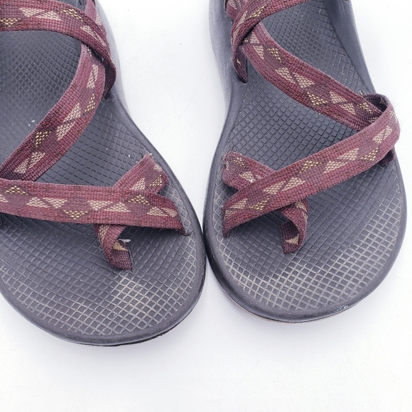 Chaco Men\'s Size 9 Z/2 Classic Sandals Waterproof Hiking Outdoor Brown Geometric main image 6